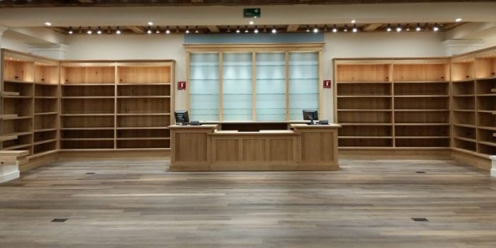 RETAIL